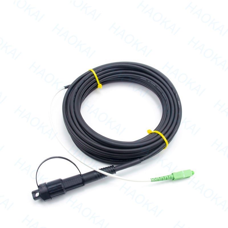 Pre Connector FTTX Solution SC APC FTTA Kabel Serat Optik 5.0mm G657A2 LSZH 5M Hitam